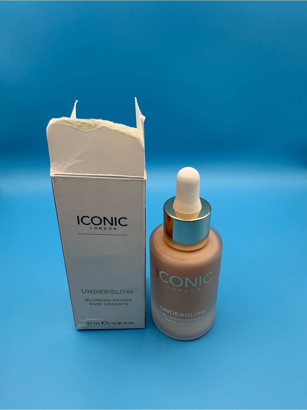 Iconic London Underglow Blurring Subtle Glow Primer